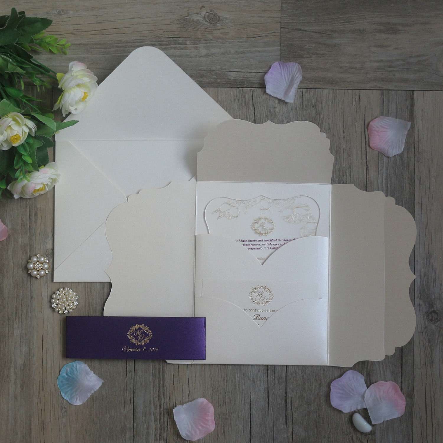 Transparent Acrylic Invitation Card with Ivory Pocket Simple Style Invitation 